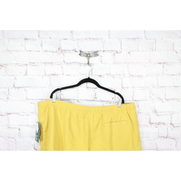 LL Bean Classic Supplex Sport Shorts 8" Nectar Size XXXL - Picture 4 of 11